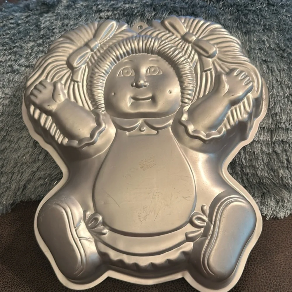 Vintage 1984 Wilton Cabbage Patch Kids Cake Pan